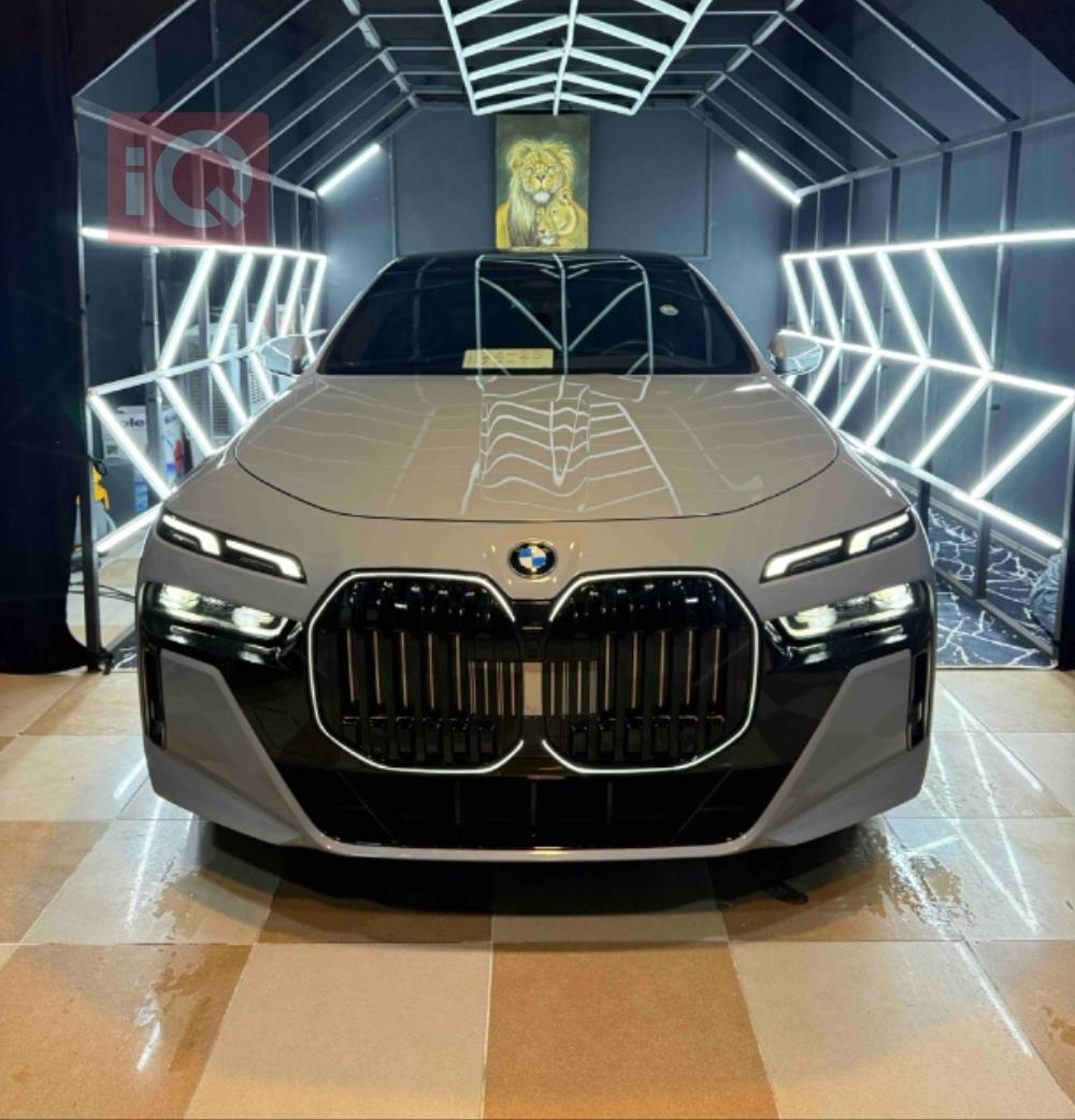 BMW 7-Series